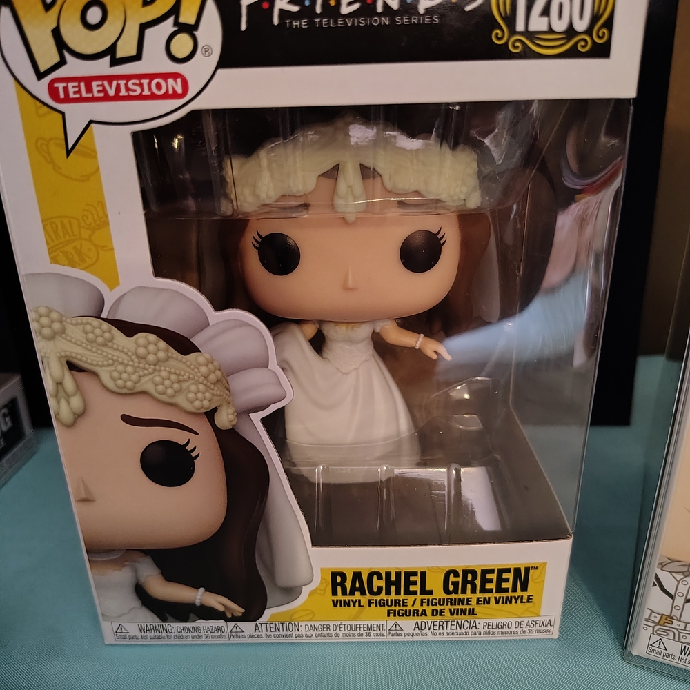 Funko Pop! Television Rachel Green Vinyl Figure - White and Brown